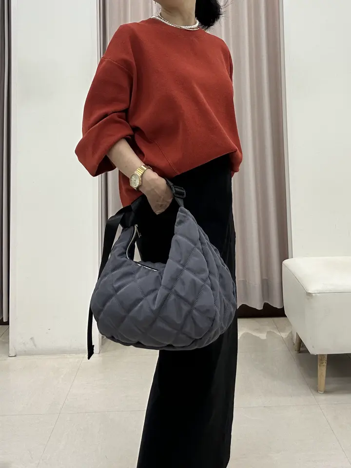 ANY ナラ コーディネート画像