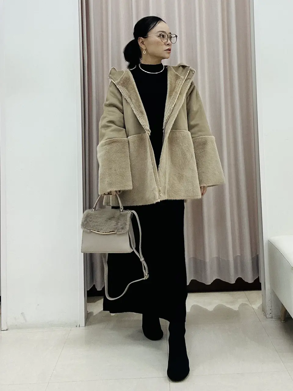  ナラ コーディネート画像