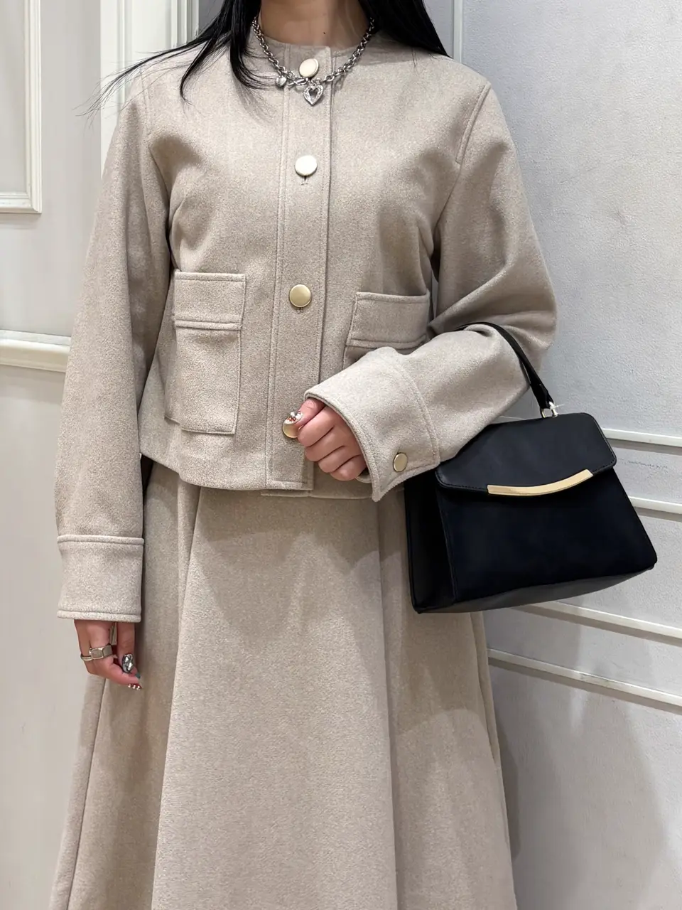 ANY SIS erika コーディネート画像