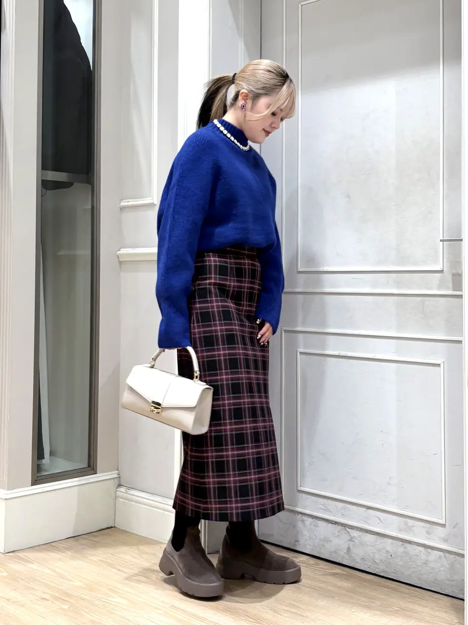 ANY SIS erika コーディネート画像