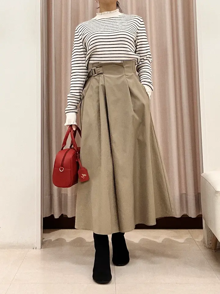 ANY SIS ナラ コーディネート画像