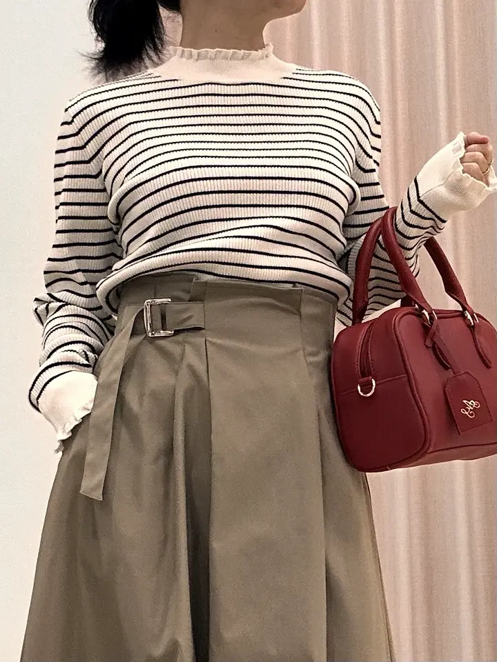 ANY SIS ナラ コーディネート画像