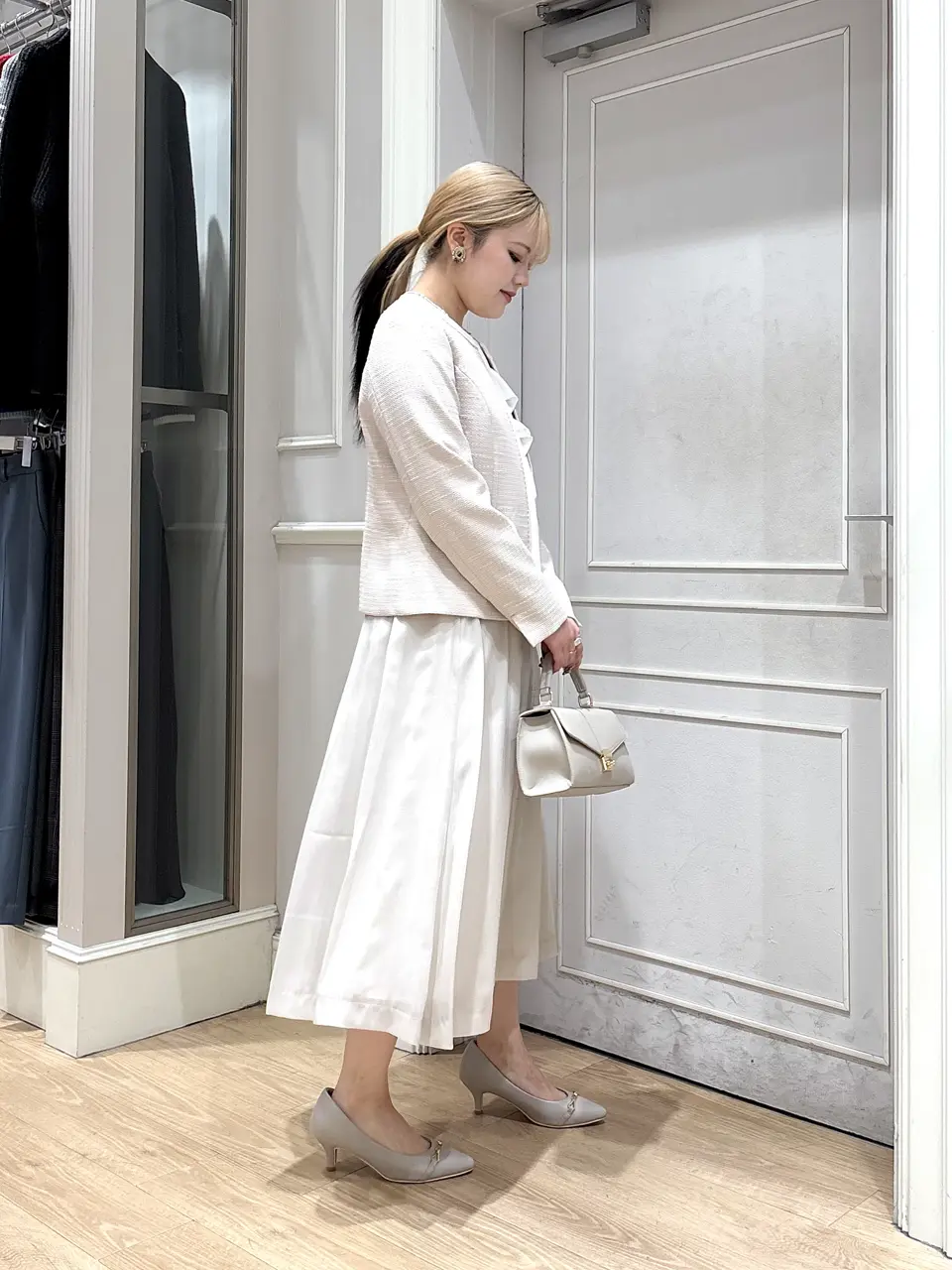 ANY SIS erika コーディネート画像