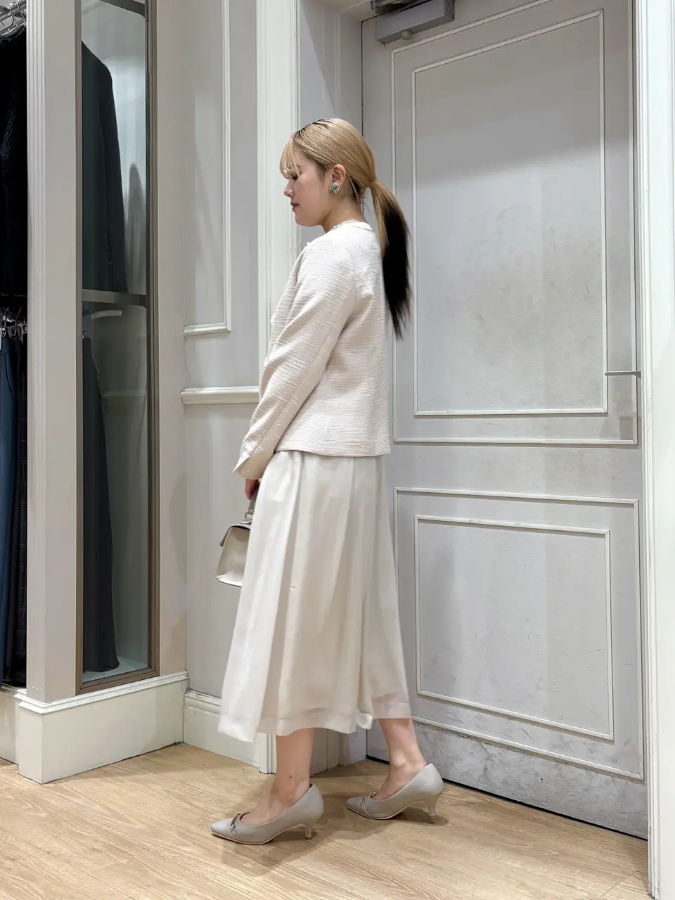 ANY SIS erika コーディネート画像