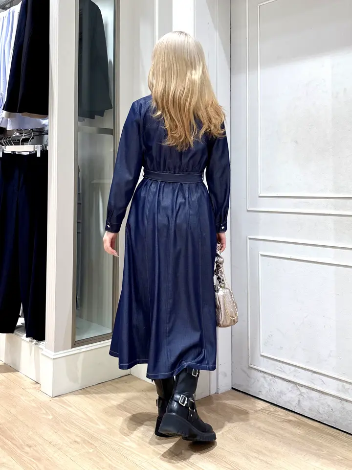 ANY SIS erika コーディネート画像