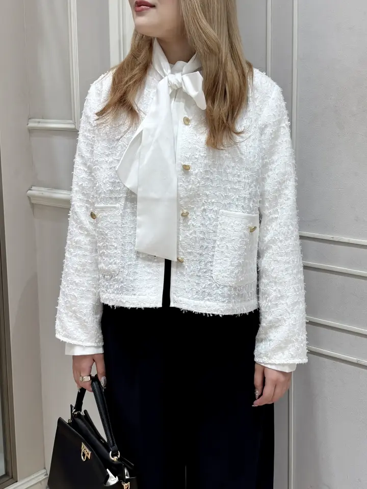 ANY SIS erika コーディネート画像