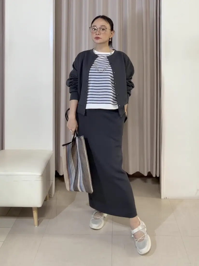  ナラ コーディネート画像