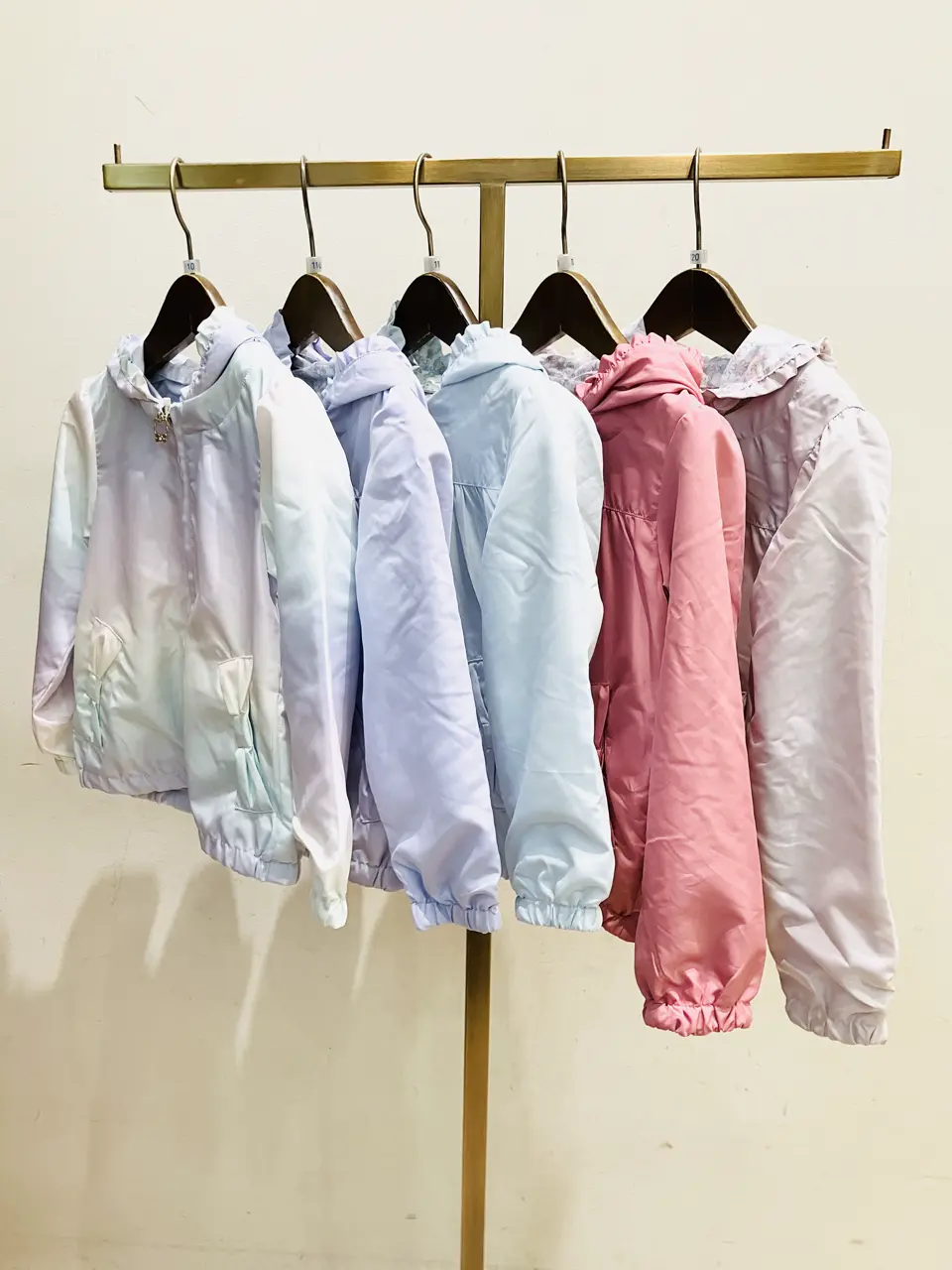 ANY スタッフ コーディネート画像