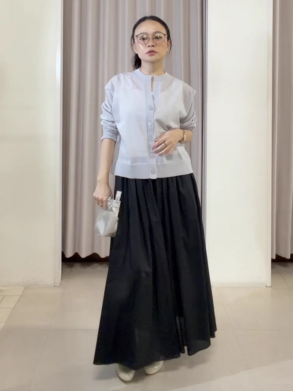  ナラ コーディネート画像