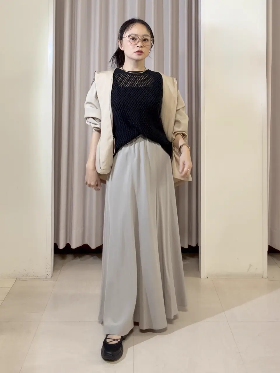  ナラ コーディネート画像