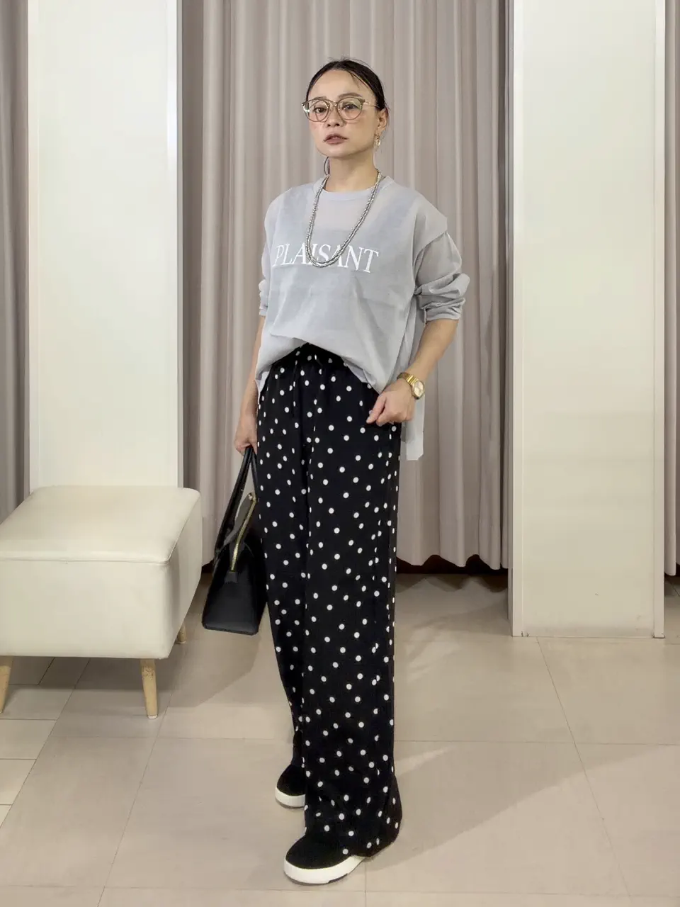  ナラ コーディネート画像