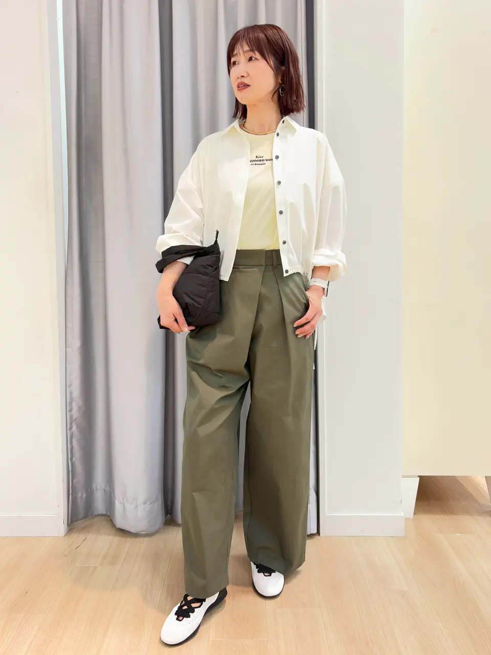  赤間 コーディネート画像