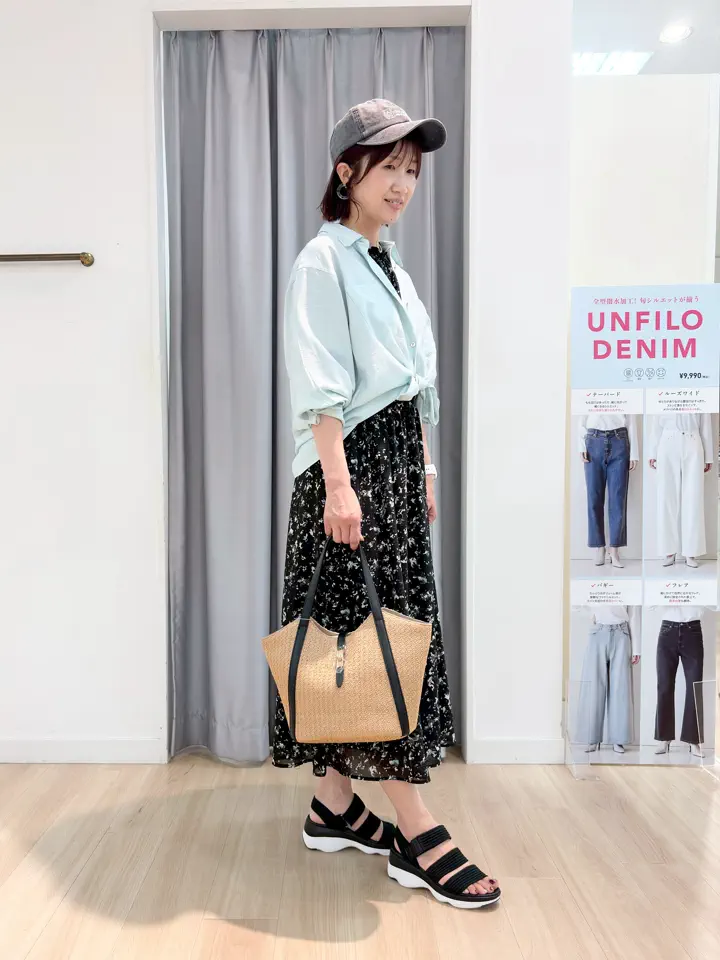 ANY SIS 赤間 コーディネート画像