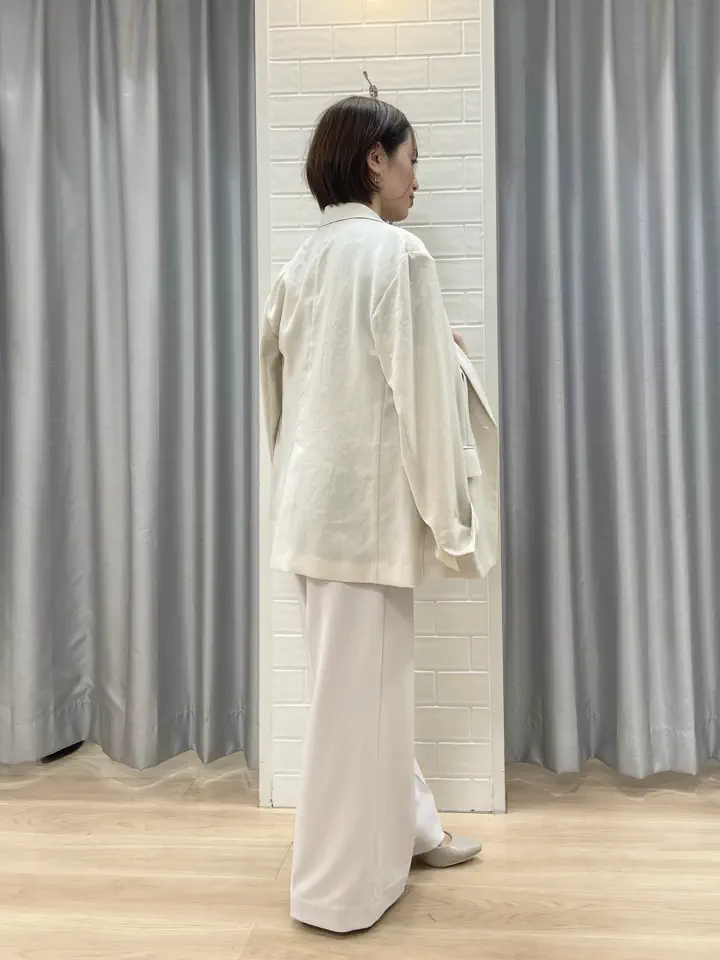 UNFILO 丸岡 コーディネート画像