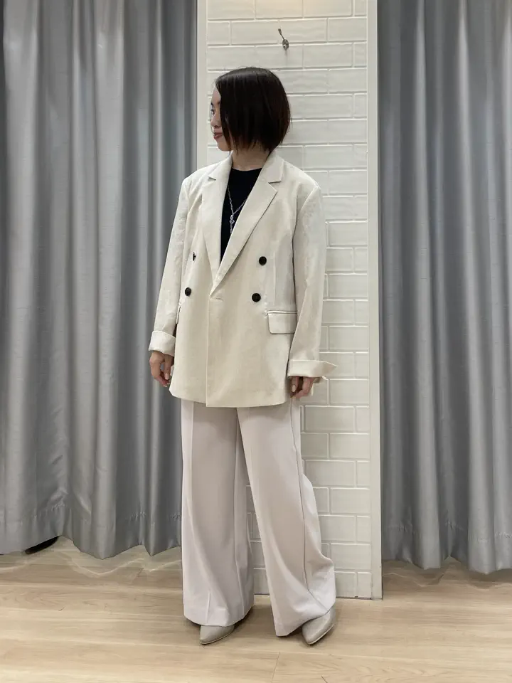 UNFILO 丸岡 コーディネート画像