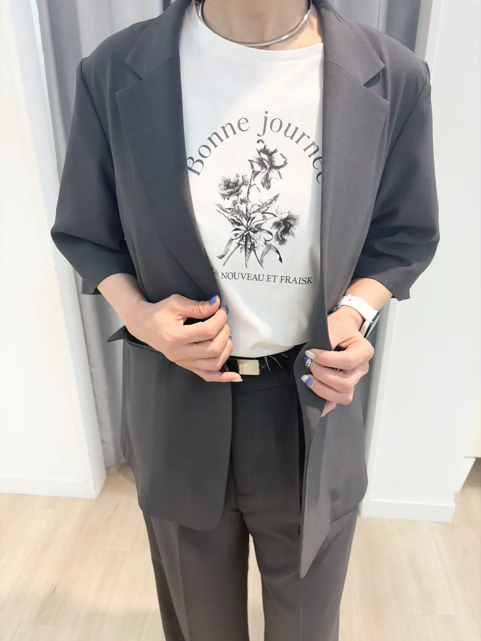 ANY SIS 赤間 コーディネート画像