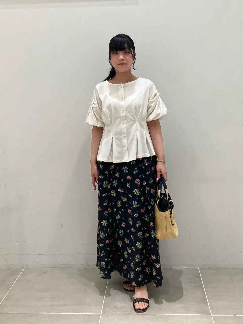 ONWARD CROSSET SELECT 鈴木 コーディネート画像
