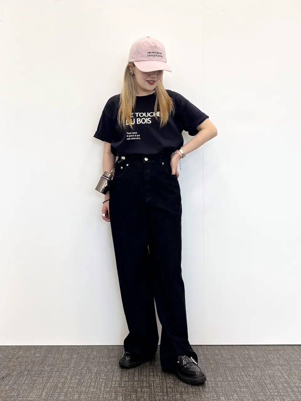  erika コーディネート画像