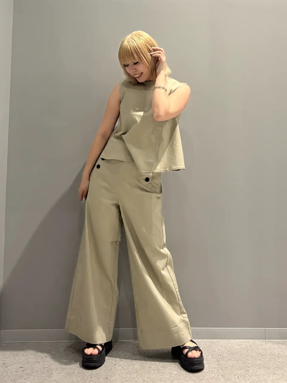  石井 コーディネート画像