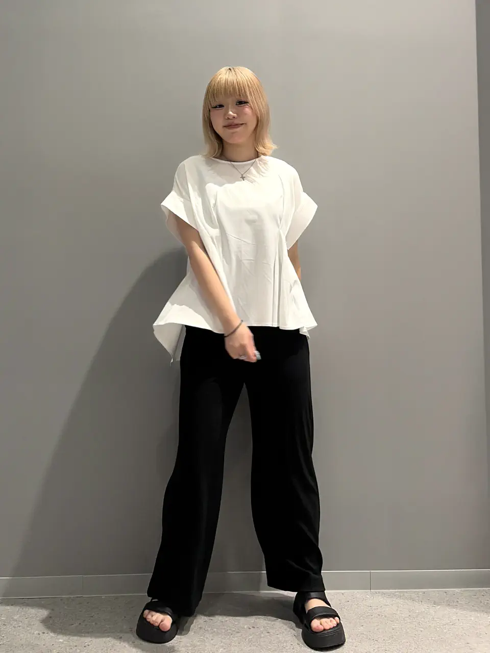  石井 コーディネート画像