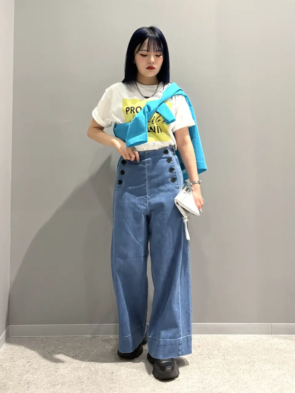 erika コーディネート画像