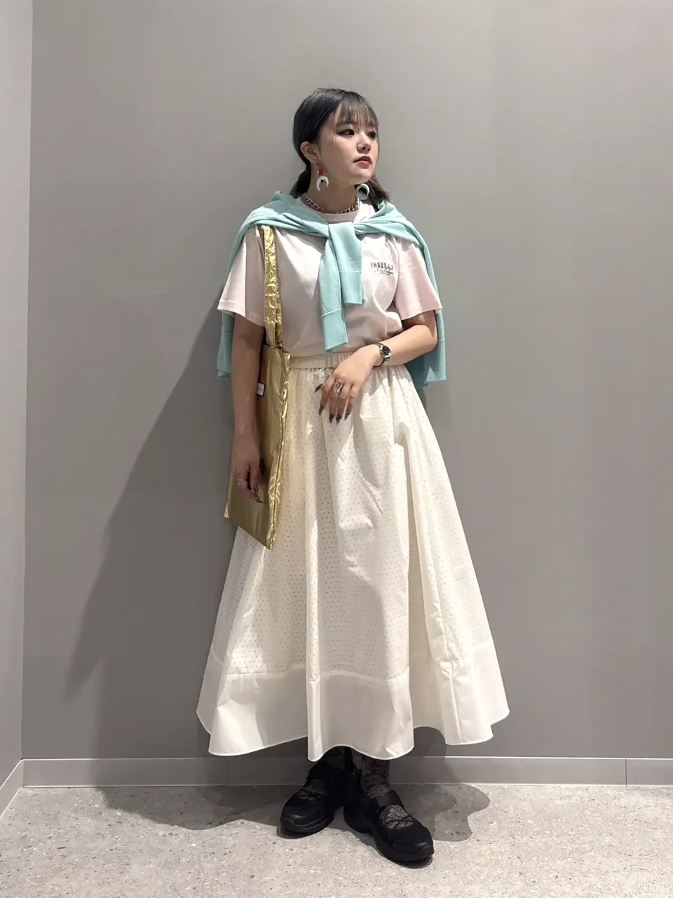  erika コーディネート画像