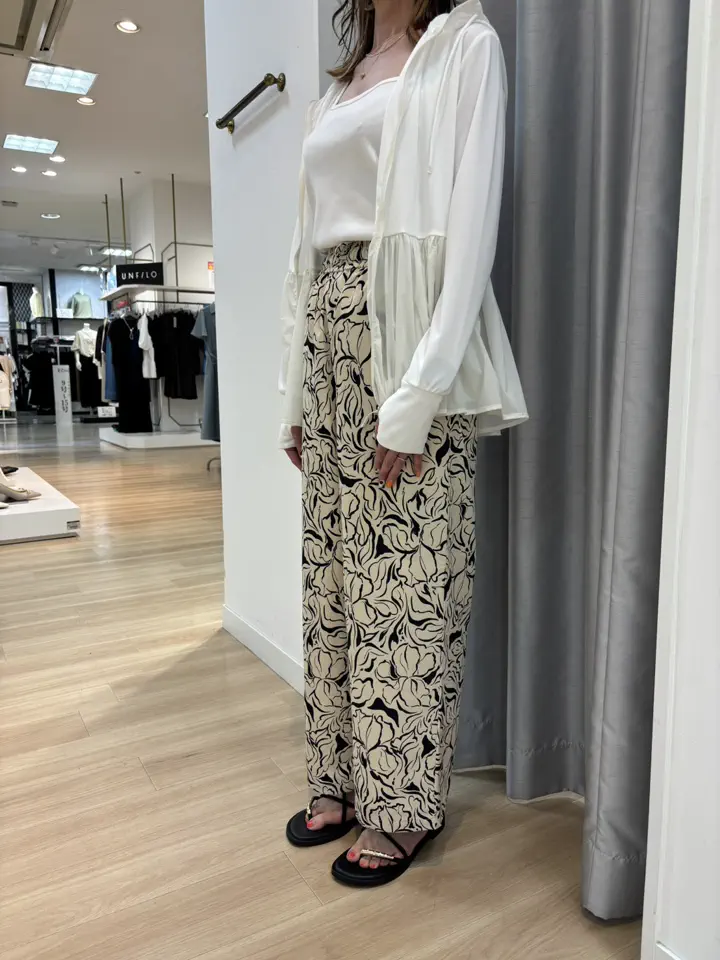 UNFILO 西林 コーディネート画像