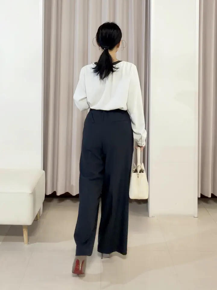 ANY SIS ナラ コーディネート画像