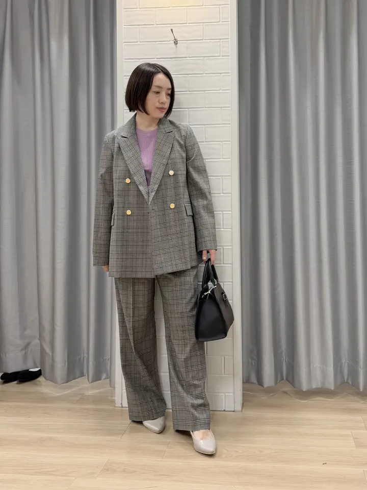 ANY SIS 丸岡 コーディネート画像