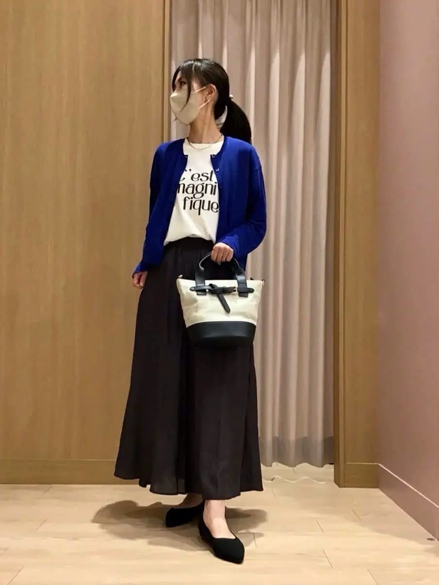  浅岡 コーディネート画像