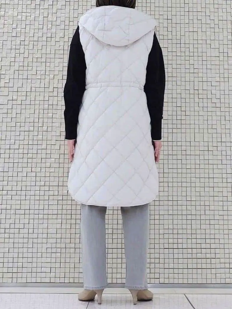 UNFILO 八坂 コーディネート画像