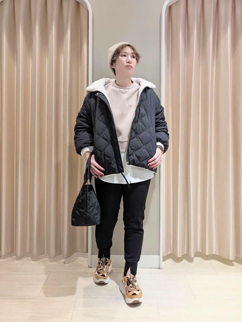 UNFILO 吉本 コーディネート画像