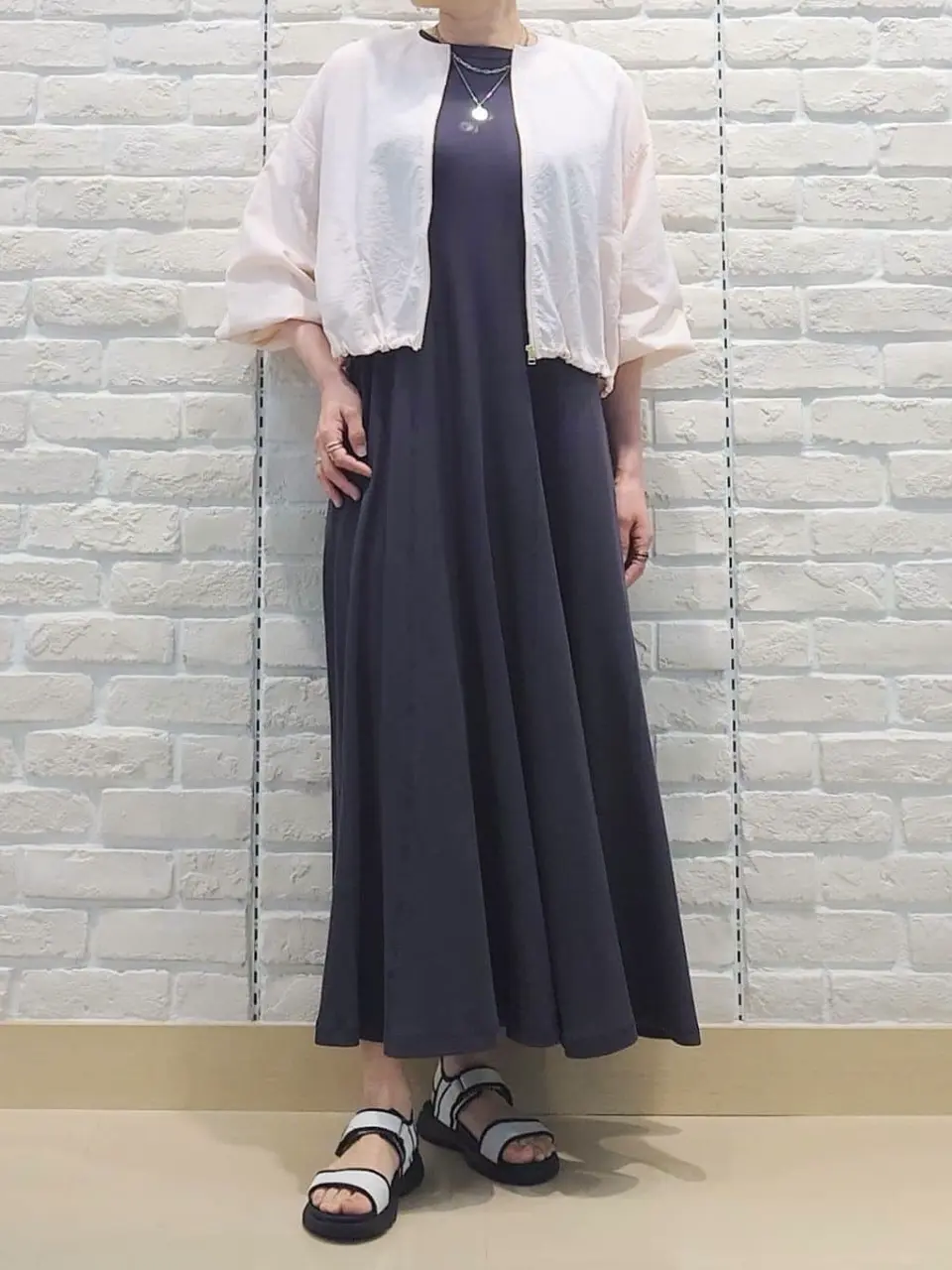 UNFILO 八坂 コーディネート画像